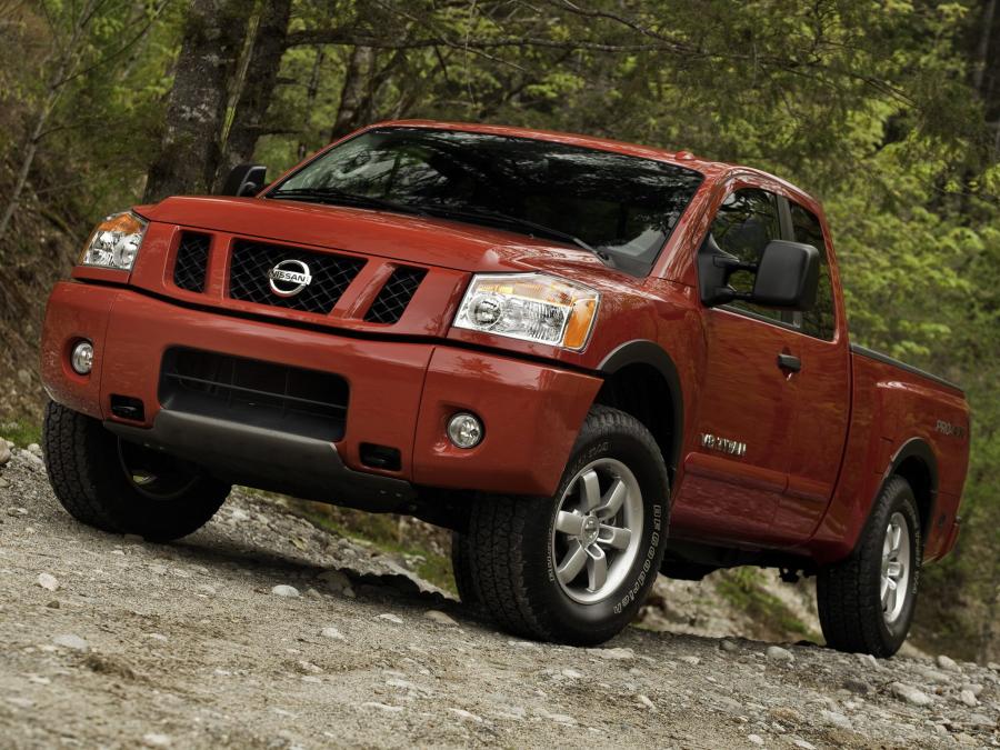 Nissan Titan King Cab 2007 года  (фото 15 из 28)